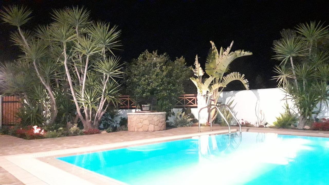 Villa Almyra Aegina Екстериор снимка