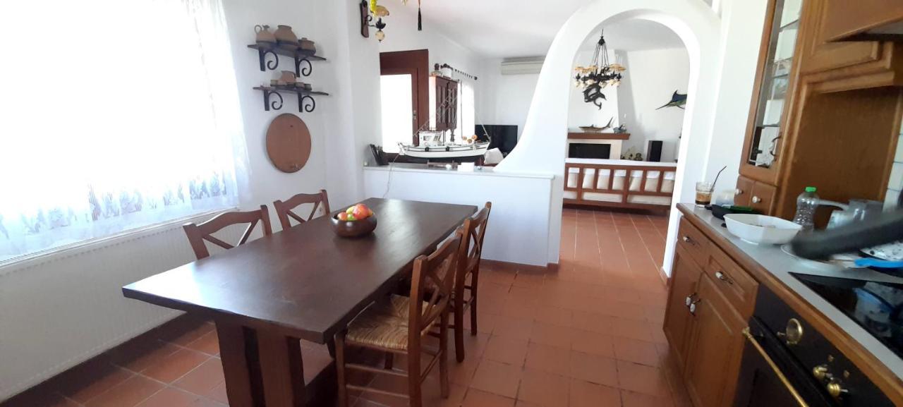 Villa Almyra Aegina Екстериор снимка